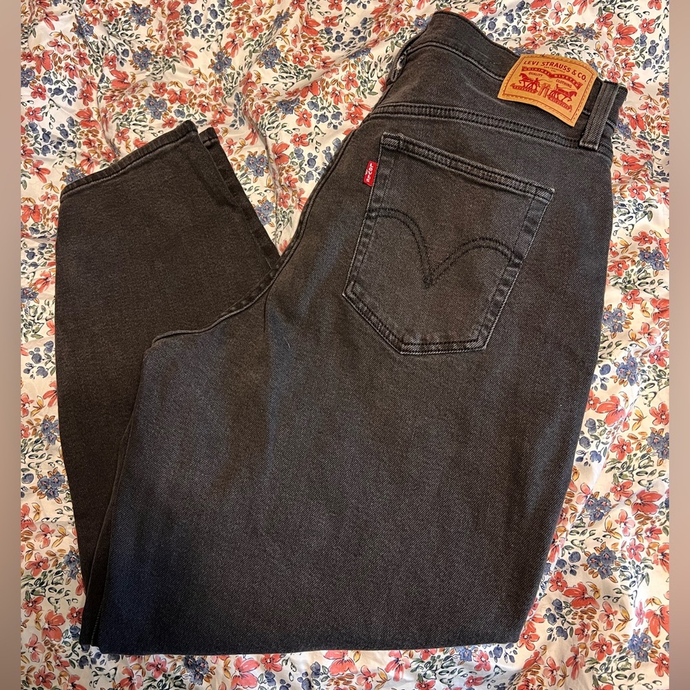 Levi mom jeans